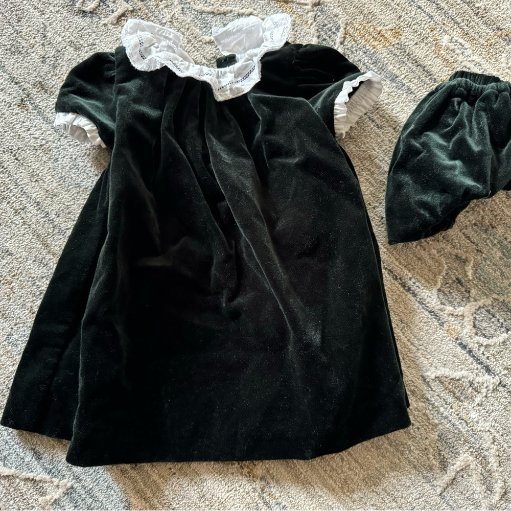 Gorgeous dark green dress